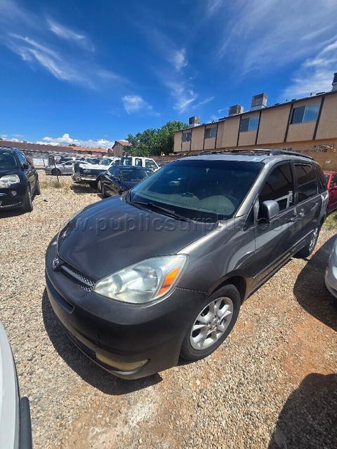 2005 Toyota Sienna