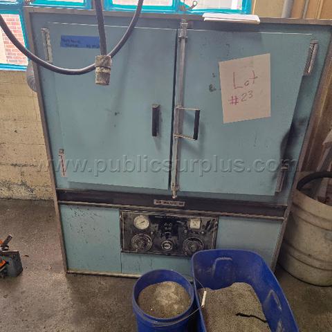 Lot #23 Blue M Pom-136C-1, 240V, 650 Deg. Lab Oven Furnace