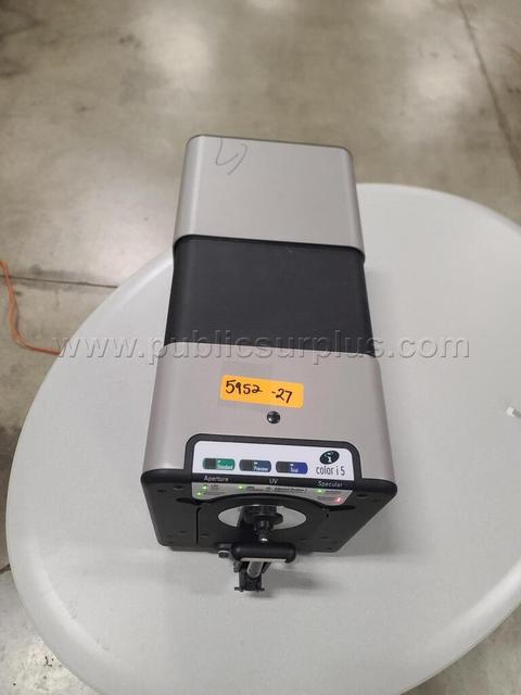 GretagMacbeth Color i5 Spectrophotometer - Lab Color Measurement Instrument