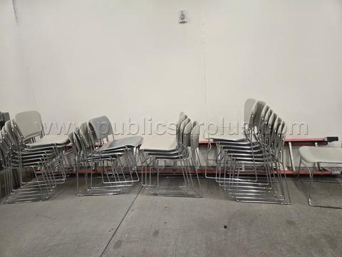 25 stackable chairs