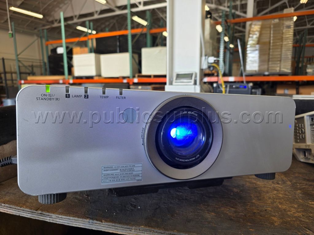 Panasonic DLP Projector PT-DW640US (118298) — photo 1