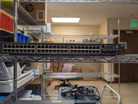 HP 48 port Switch - 5130