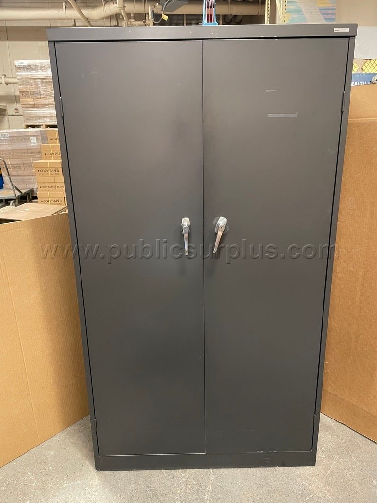 Metal Cabinet — photo 1