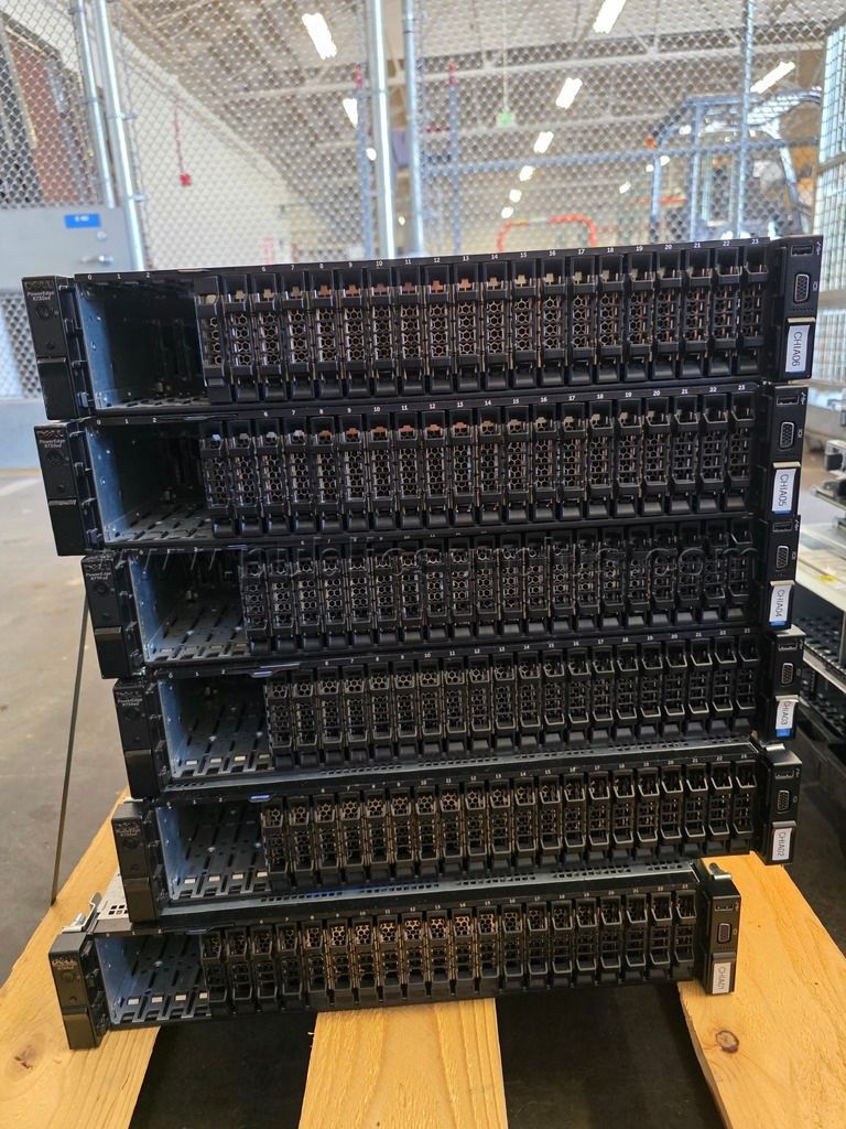Dell R730xd (118337) — photo 1