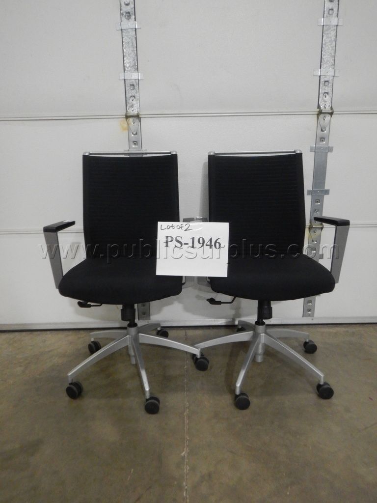 Rolling Office Chairs* - Lot of 2 — photo 1