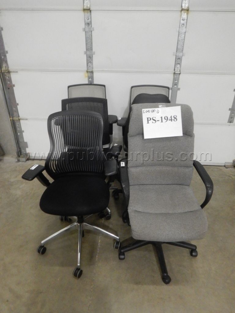 Rolling Office Chairs* - Lot of 6 — photo 1