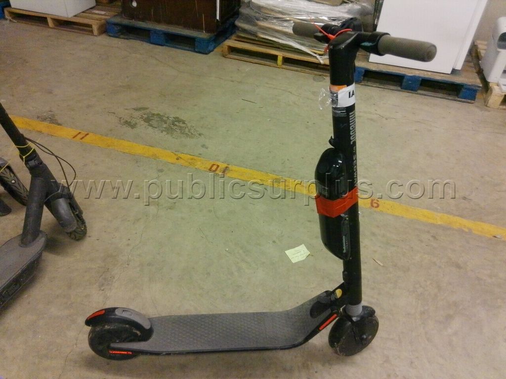 Segway Nine Bot Electric Scooter ~ IA-25367 — photo 1