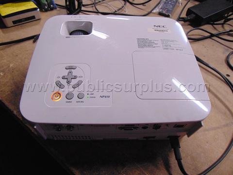 Projector Lot #4924