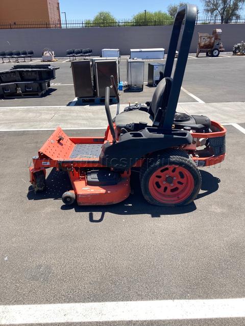 Kubota Zero Turn Lawn Mower /JB