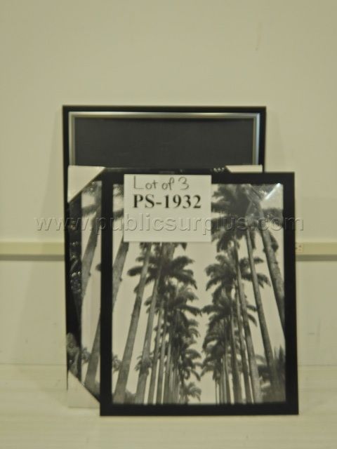 Assorted Picture Frames - Lot of 3 — photo 1