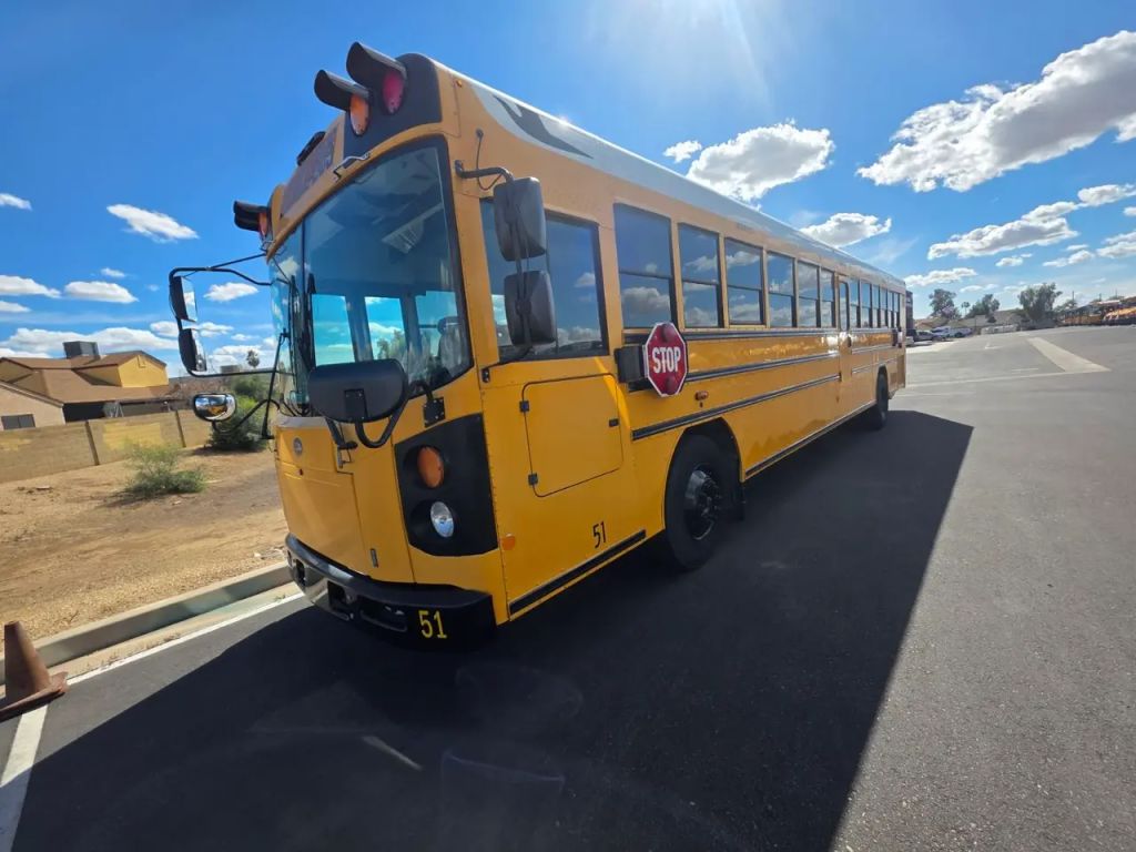 2014 SCHOOL BUS — photo 1