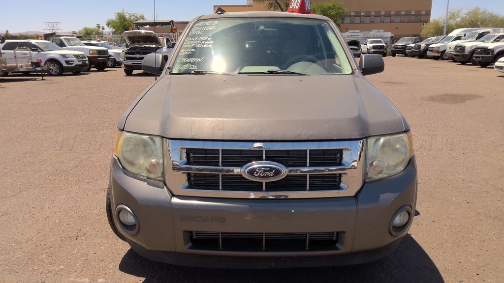ADES -  G411GE - 2012 FORD ESCAPE FFV SPORT UTILITY 4D 4X4 — photo 1