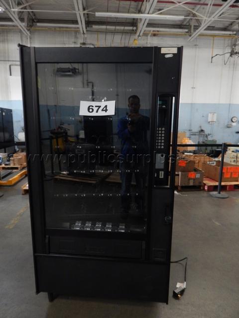 Lot 674 - (1) Crane Vending Machine Model# 159D