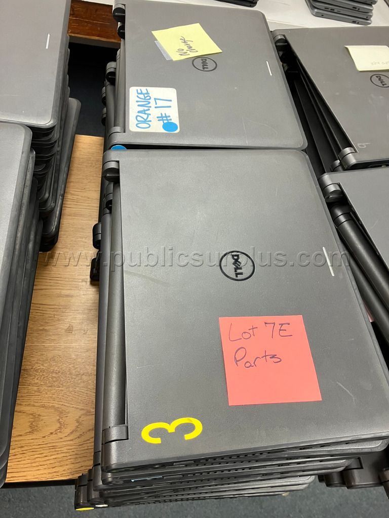 Lot 7E- 20 Dell Latitude 3350 Laptop PARTS - photo 1