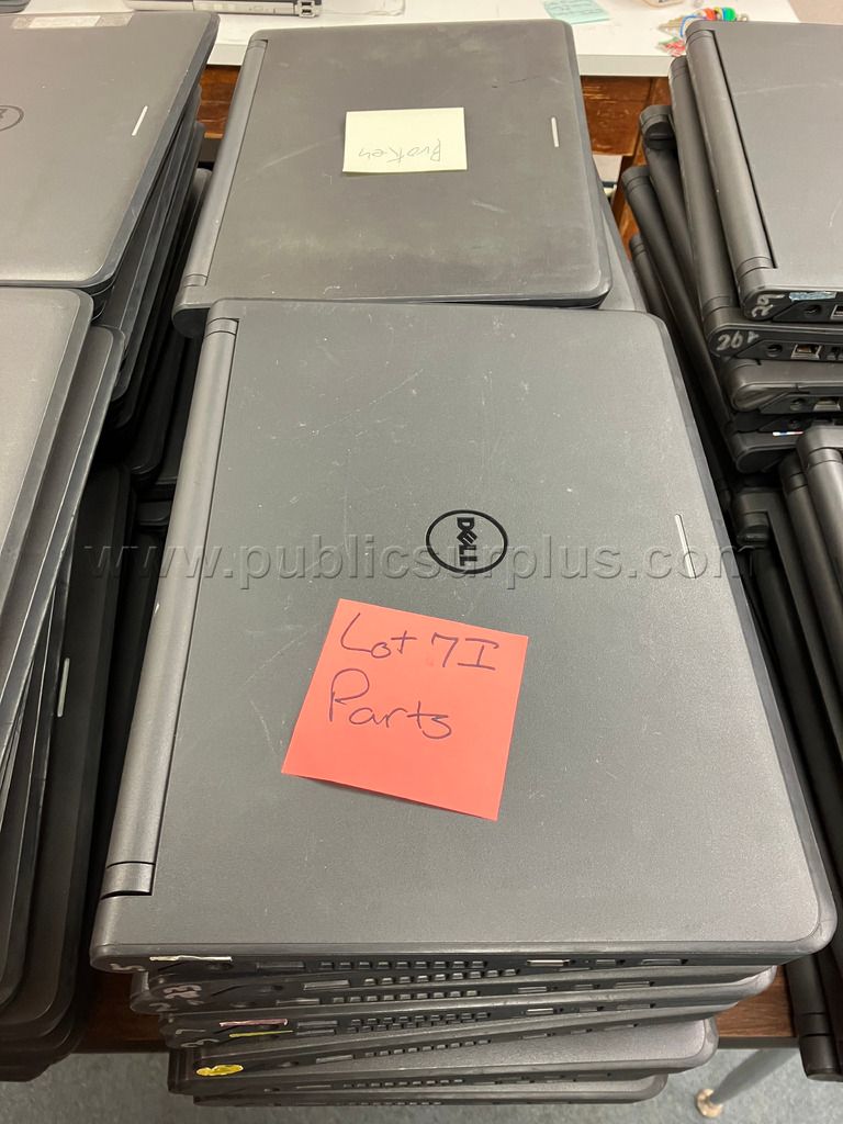 Lot 7I- 20 Dell Latitude 3350 Laptop PARTS - photo 1