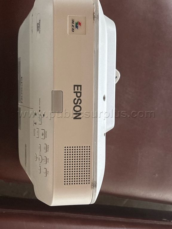 Epson powerlite 680 — photo 1