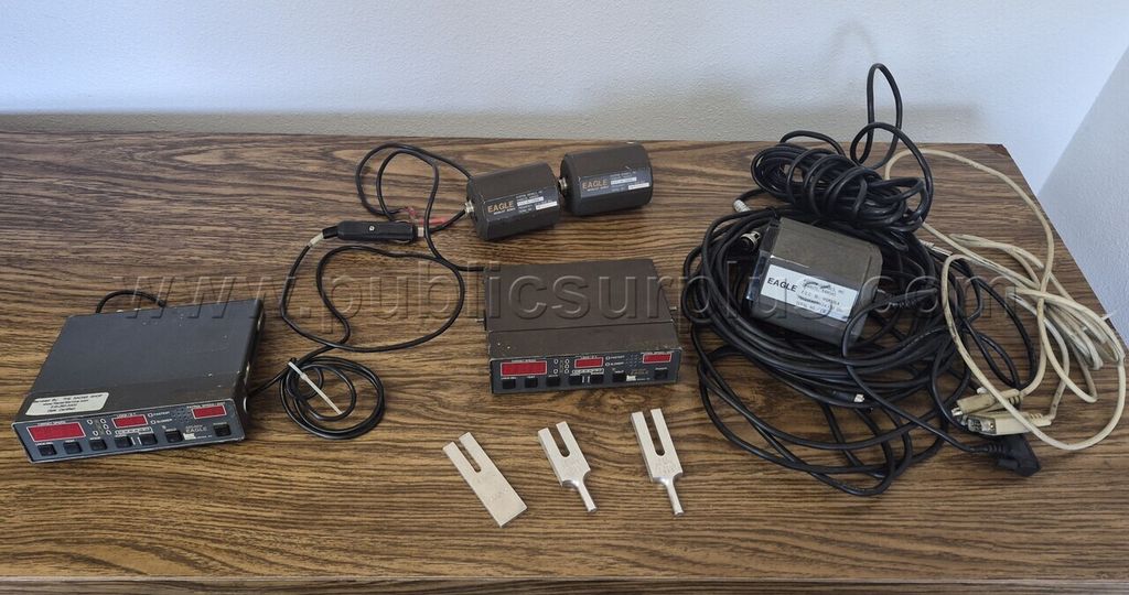 Miscellaneous Police Golden Eagle Radars — photo 1