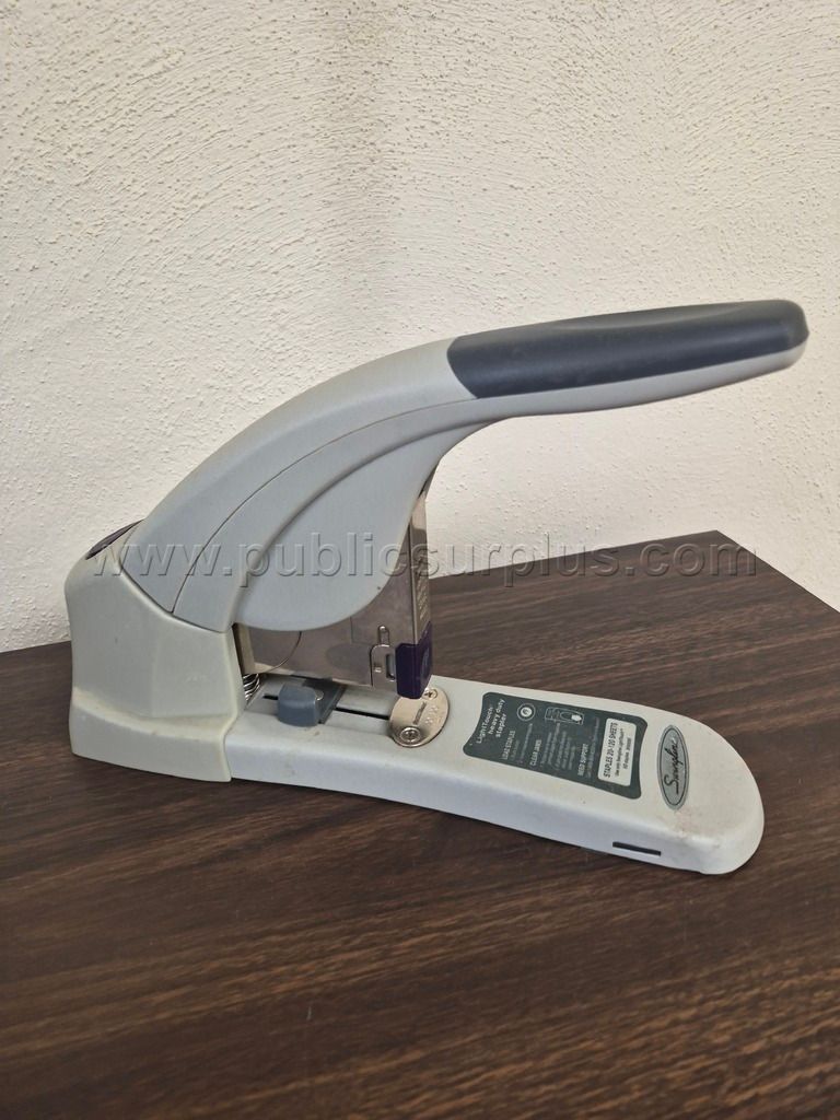 Heavy Duty Stapler — photo 1