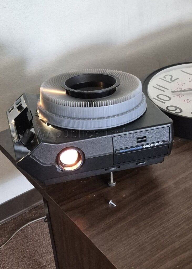 Kodak Carousel Projector — photo 1