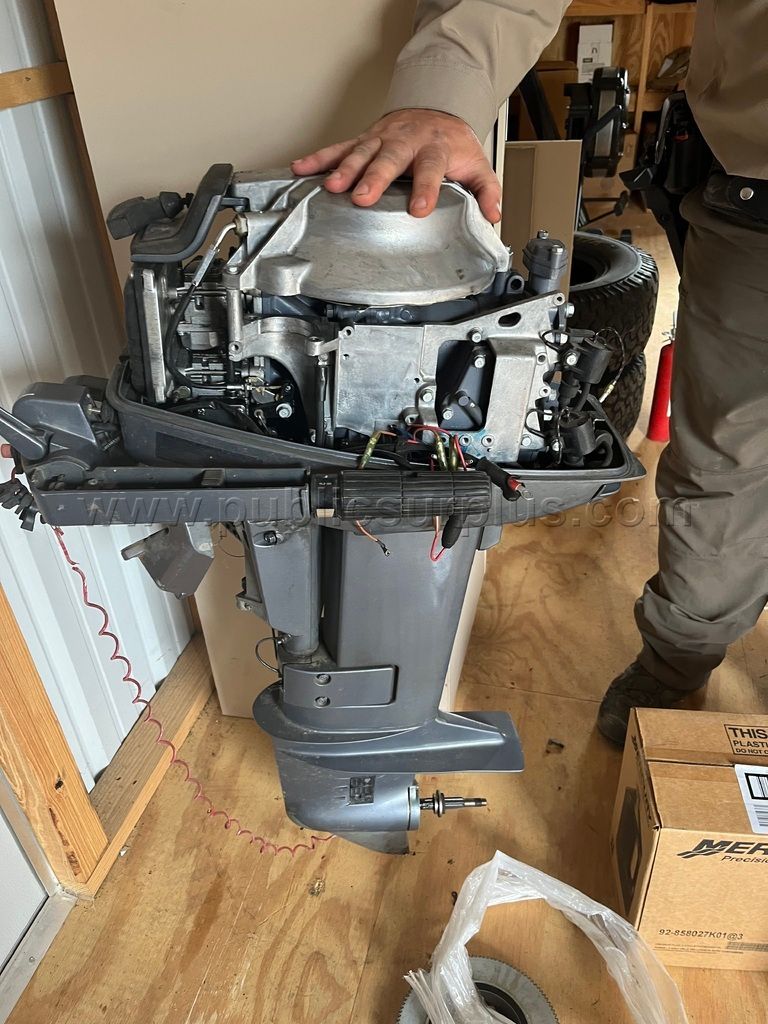 LOT 337 - 2007 Yamaha 25hp outboard - photo 1