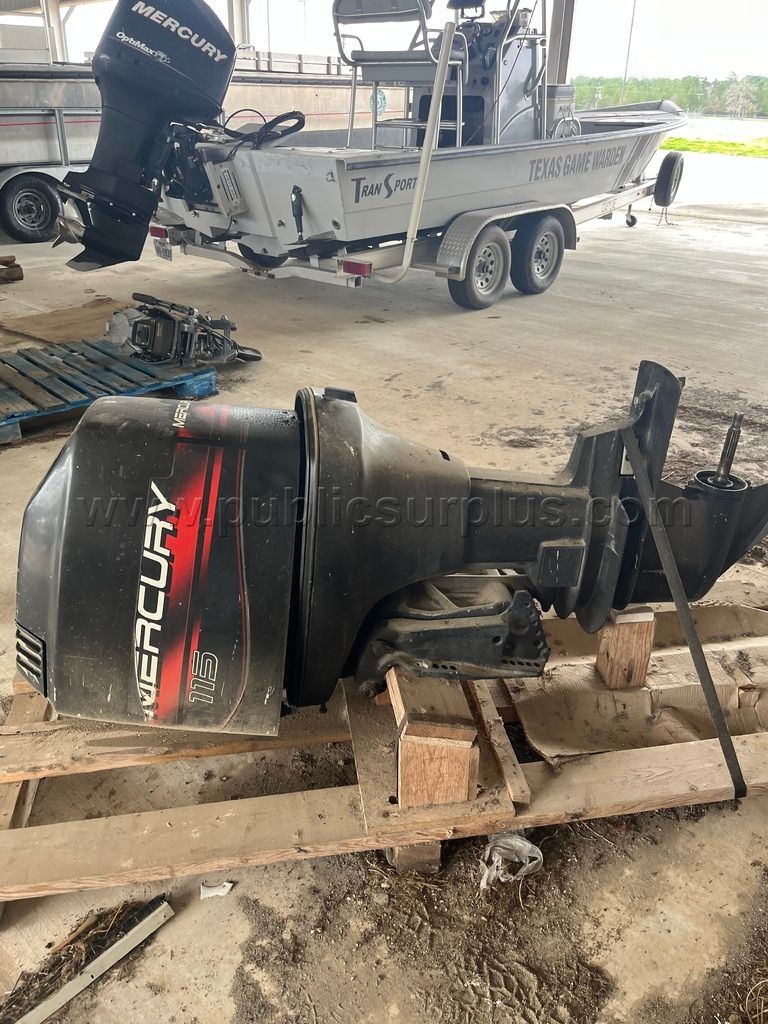 LOT 340 - 1999 Mercury 115hp outboard - photo 1