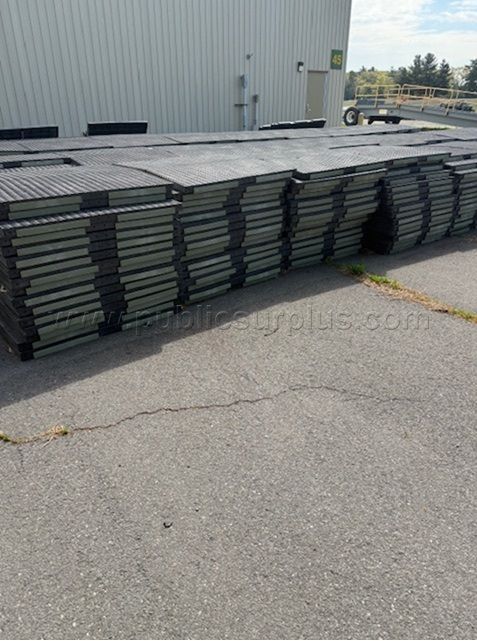 Flooring - Outdoor - Plastic - 6'x4', 2 inches thick ~ Lot of 480 — photo 1