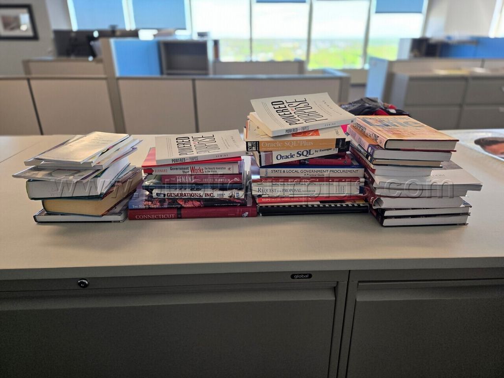 Books - Misc. ~ Lot of 38 — photo 1