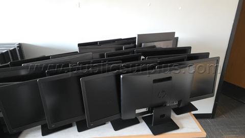 24" COMPUTER MONITORS (28)