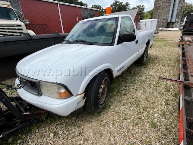 1999 GMC Sonoma 4x4 Unit# 50.20102 — photo 1