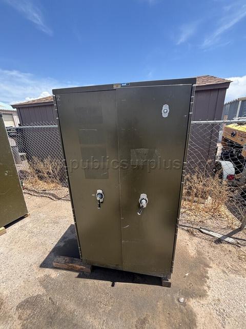 REMINGTON CABINET SAFE 0167