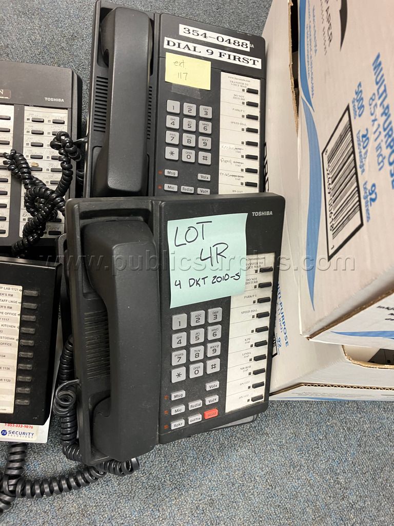 Lot 4R- 4 Toshiba DKT2010-S — photo 1