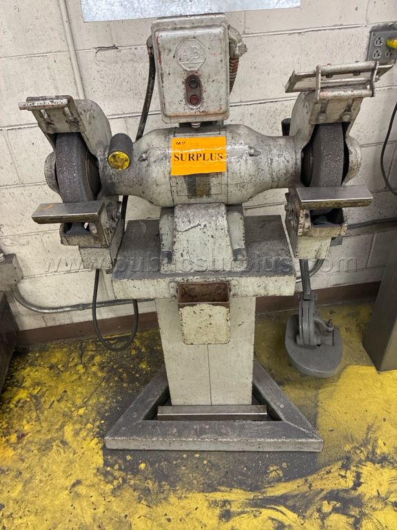 Grinder — photo 1