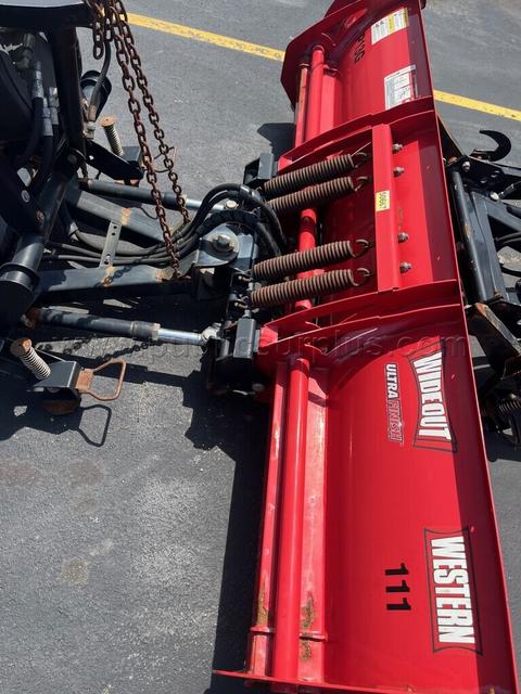 Western Wideout UltraFinish Plow
