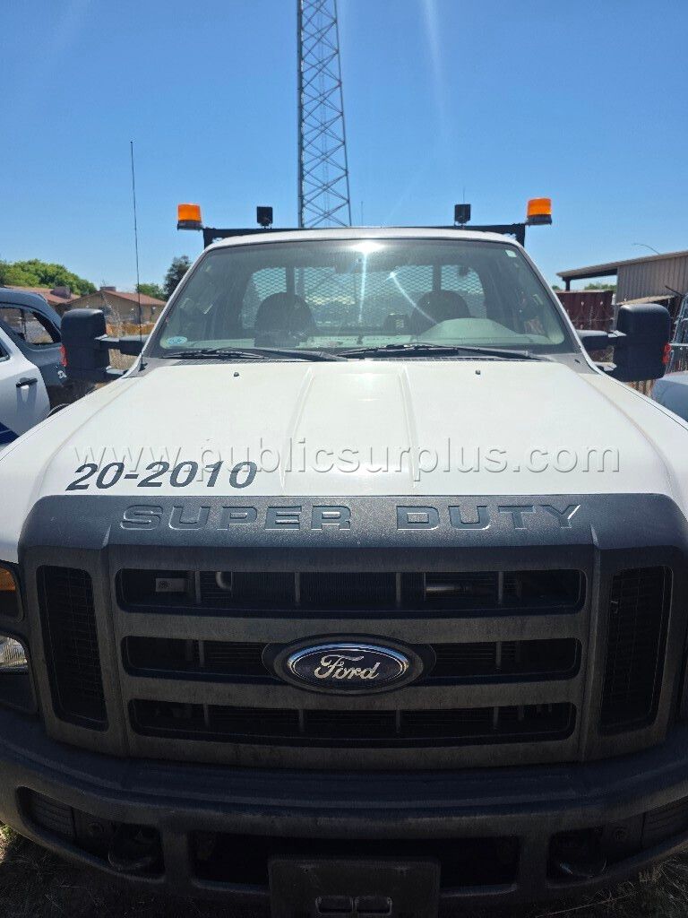 2008 Ford F-250 Standard Cab Utility Truck — photo 1
