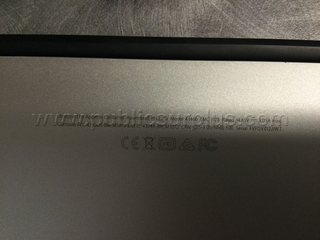 LOT OF (2) APPLE MACBOOK - SOLD AS IS - 627 — photo 1
