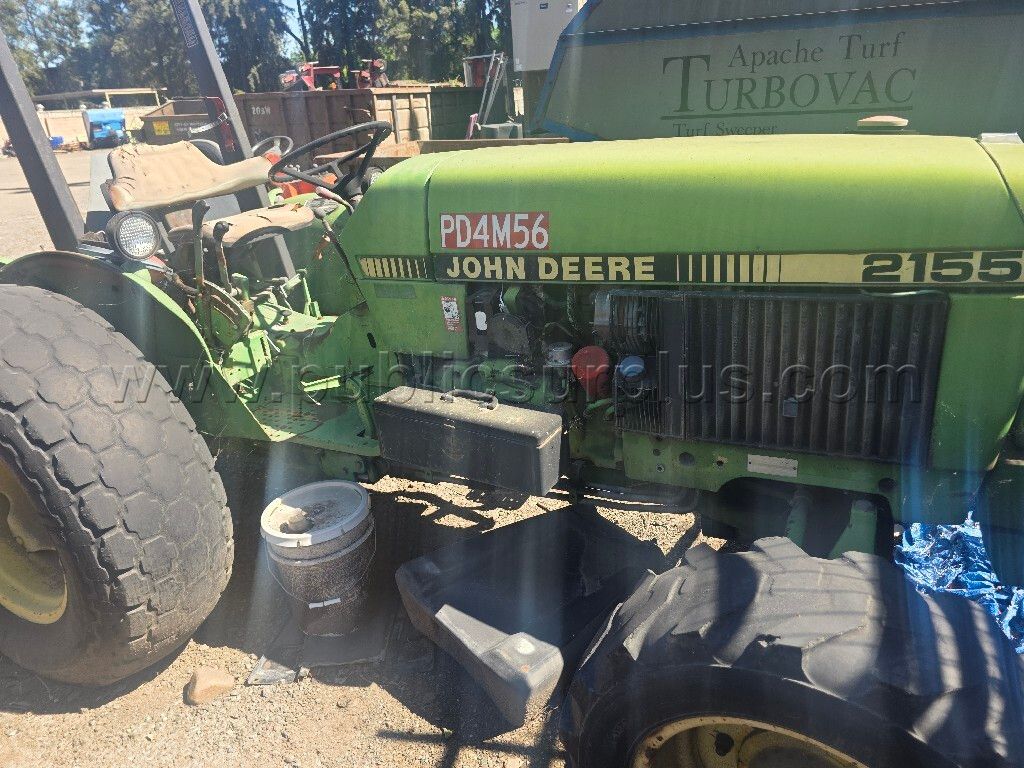 John Deere 2155 Utility Tractor - Running but needs new batteries. — photo 1