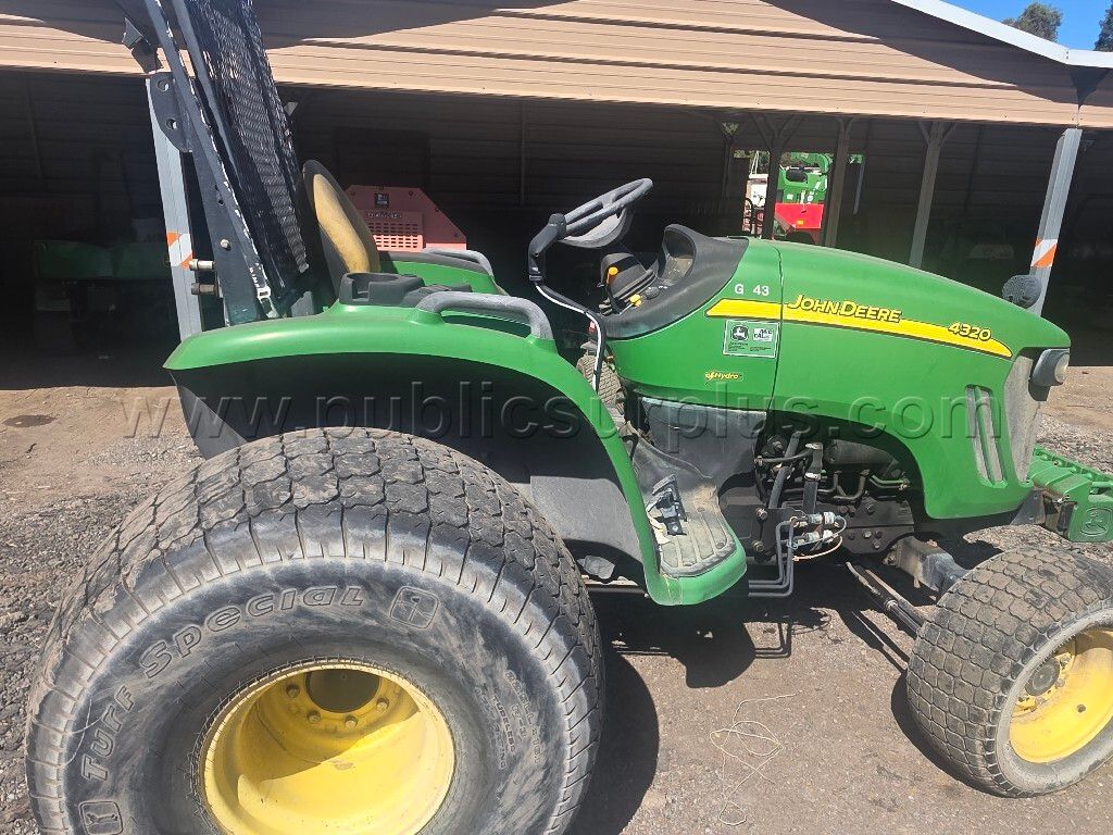 John Deere 4320 Compact Utility Tractor — photo 1