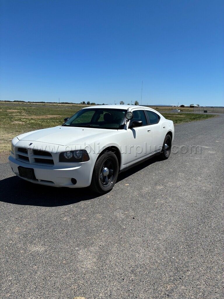 2010 Dodge Charger — photo 1