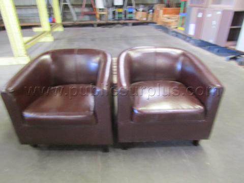 LOUNGE CHAIRS