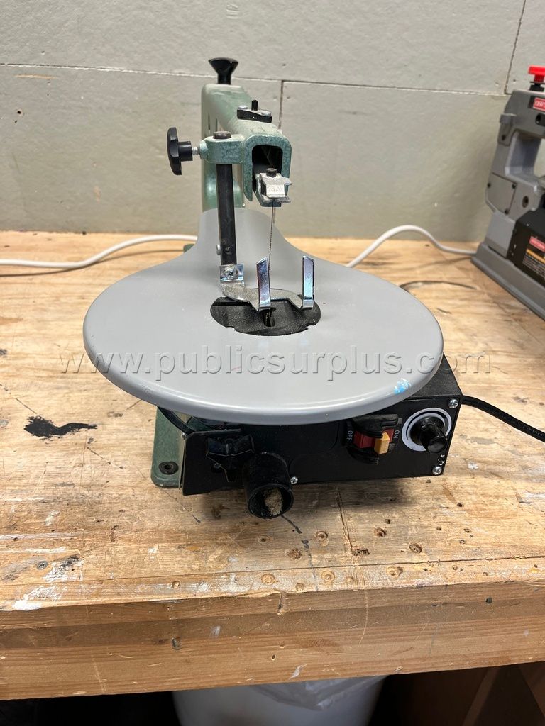 16" Variable Speed Scroll Saw — photo 1