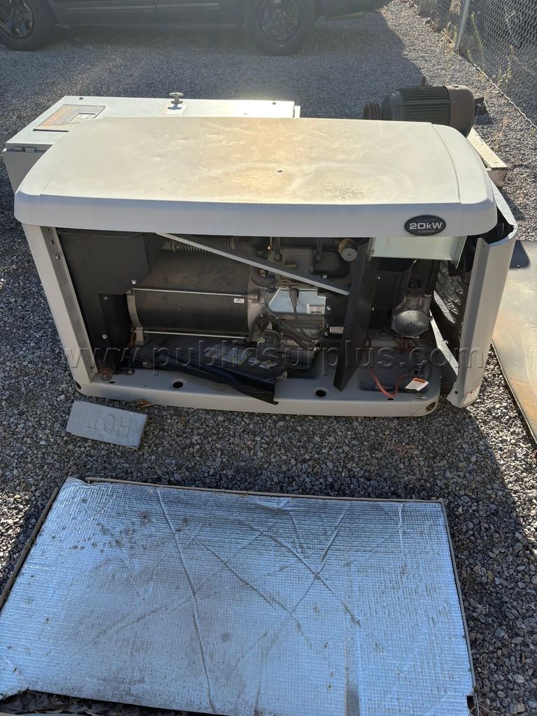 Old generator — photo 1