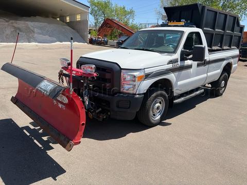2015 Ford F250 4x4 W/Western Plow