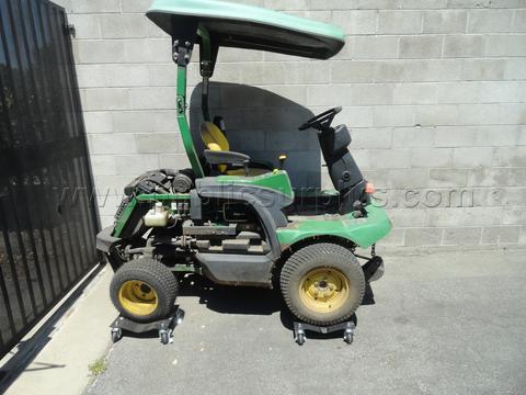 2002 John Deere Lawnmower Model 1445 (VIN #TC1445D0212570