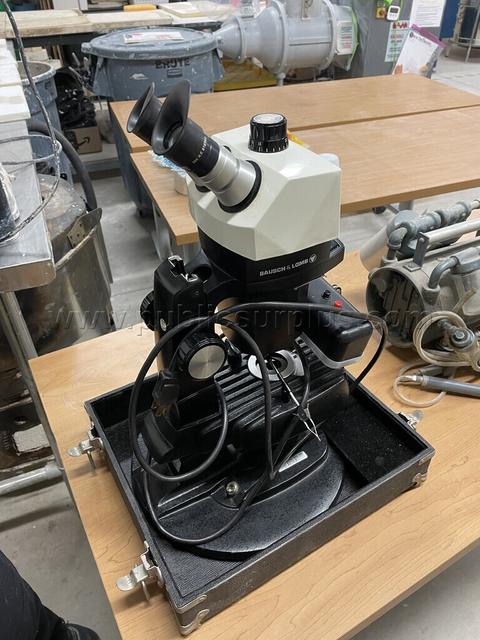 Bausch & Lomb StereoZoom 7 microscope