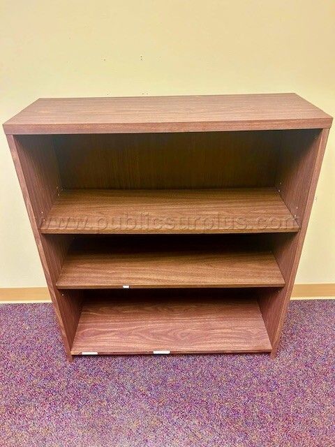 Small 3' Bookshelf — photo 1