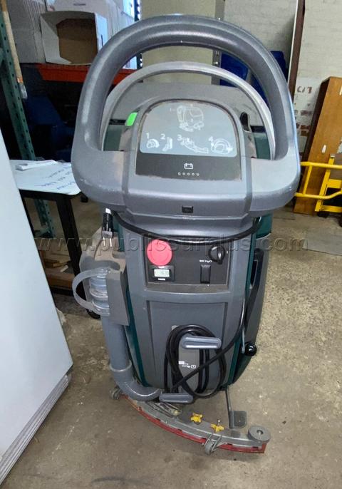 Floor Machine - Auto Scrub 20"