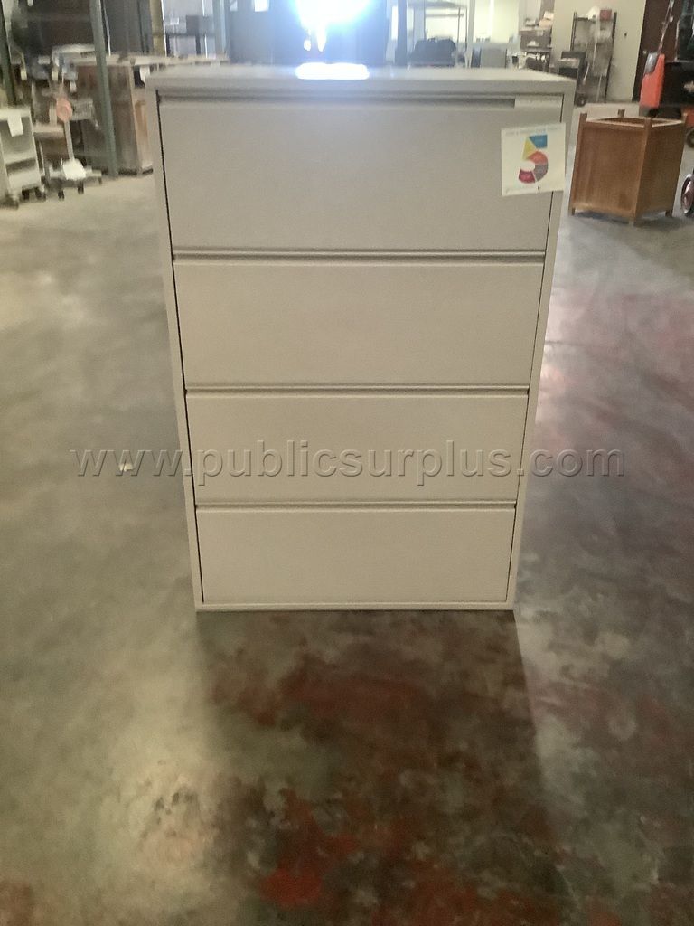 1 Metal Cabinet — photo 1