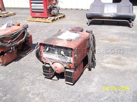 Licon 225 Arc Welder w/ Onan Gas Motor
