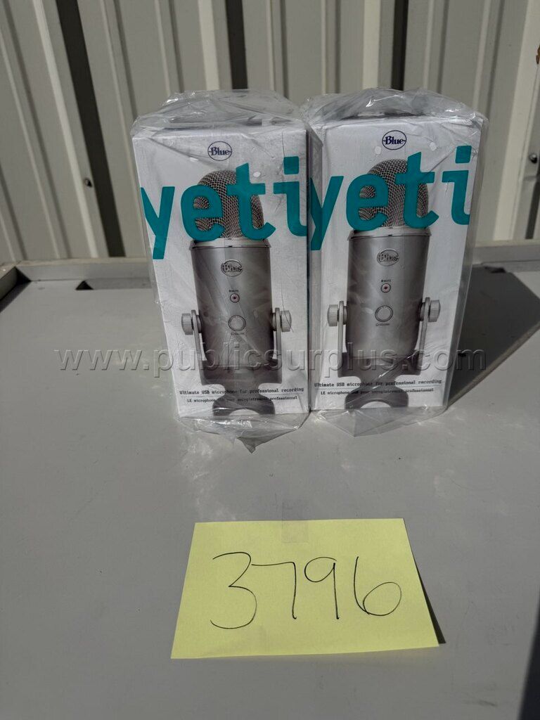 Lot of 2 - Blue Yeti USB Microphone — photo 1