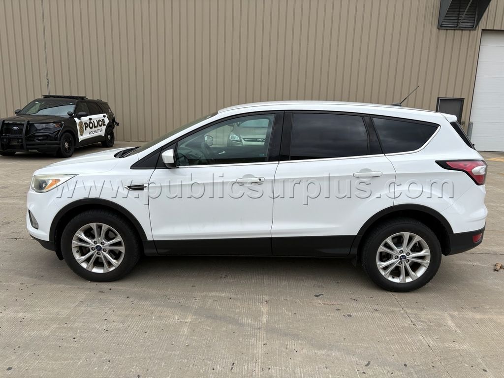 2017 Ford Escape Unit#15.01603 — photo 1